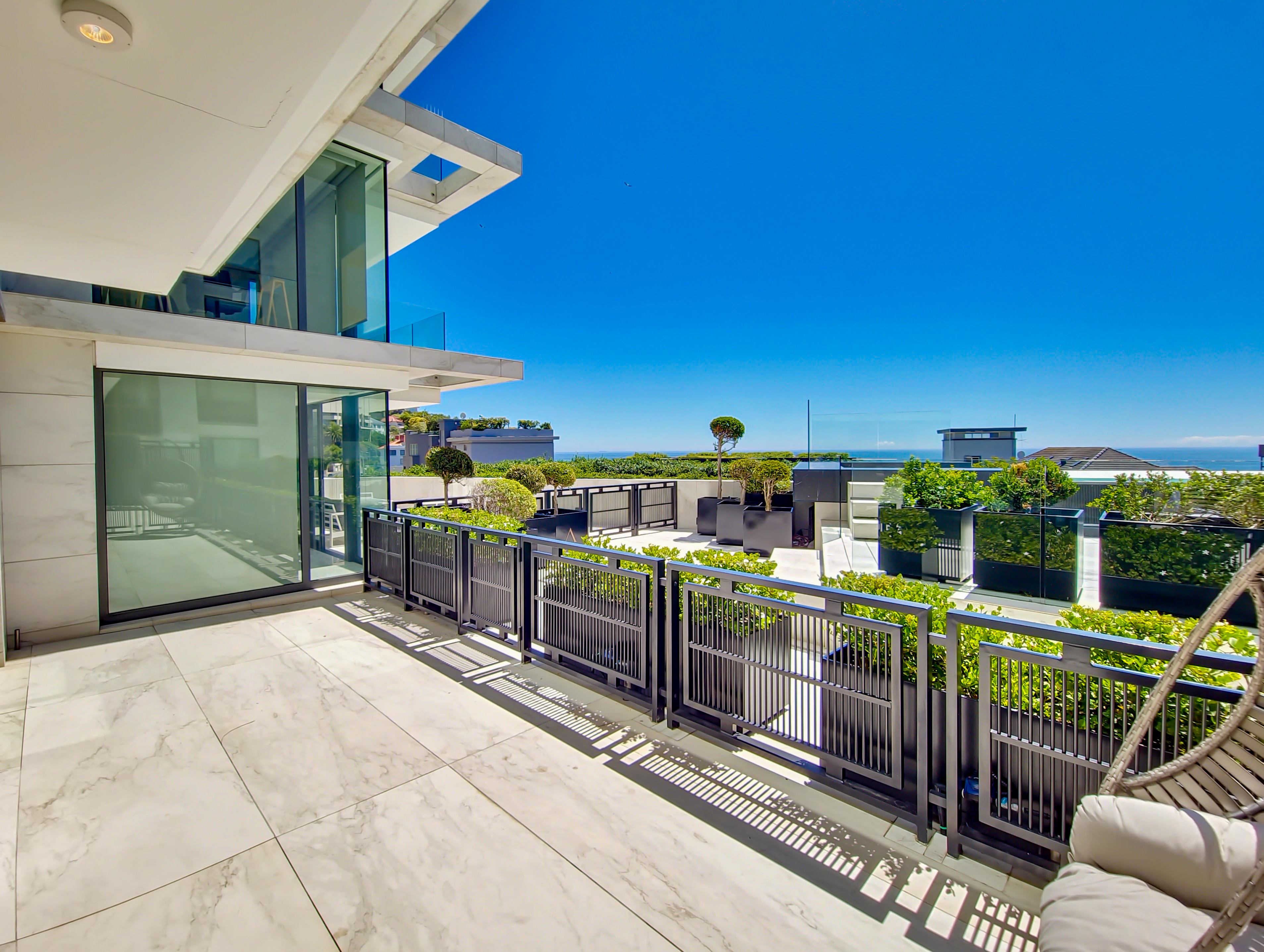 2 Bedroom Property for Sale in Bantry Bay Western Cape